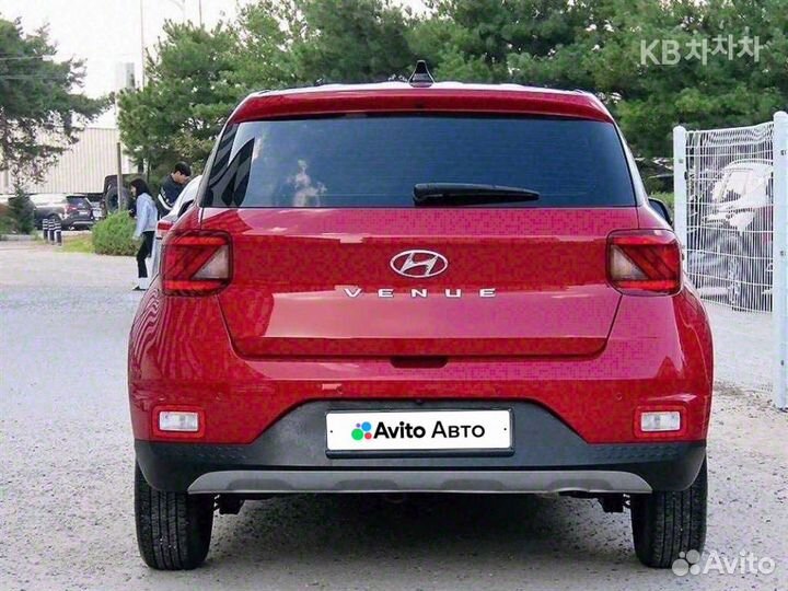 Hyundai Venue 1.6 AT, 2021, 28 000 км