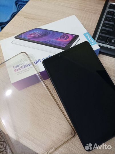 Планшет lenovo Tab M7