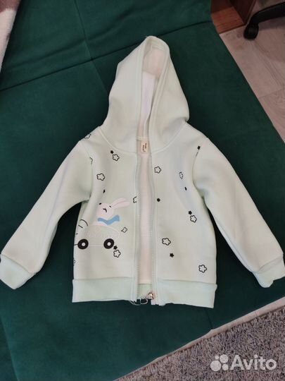 Кофта с капюшоном детская