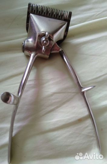 Ретро машинка для стрижки волос