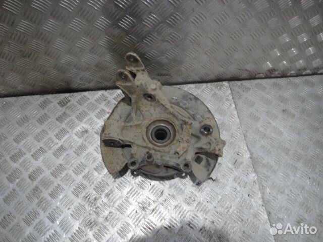 Кулак поворотный Touareg (02-10) /Cayenne (03-10)