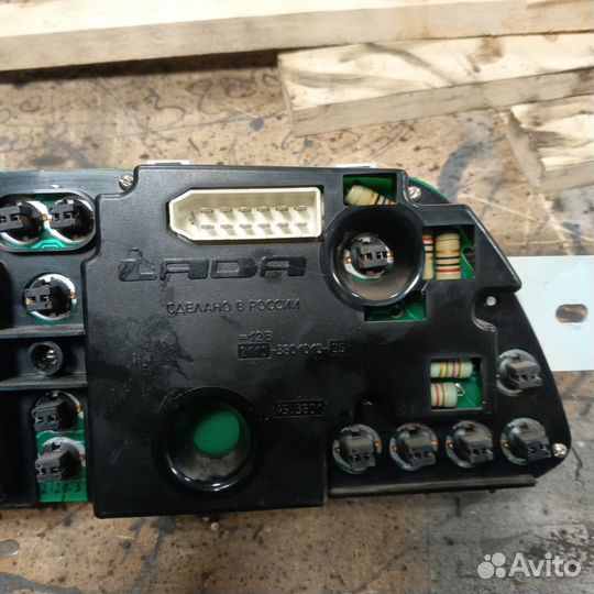 Приборная панель ваз 2110