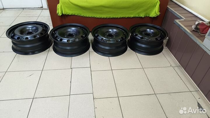 Диски на volkswagen polo r 15