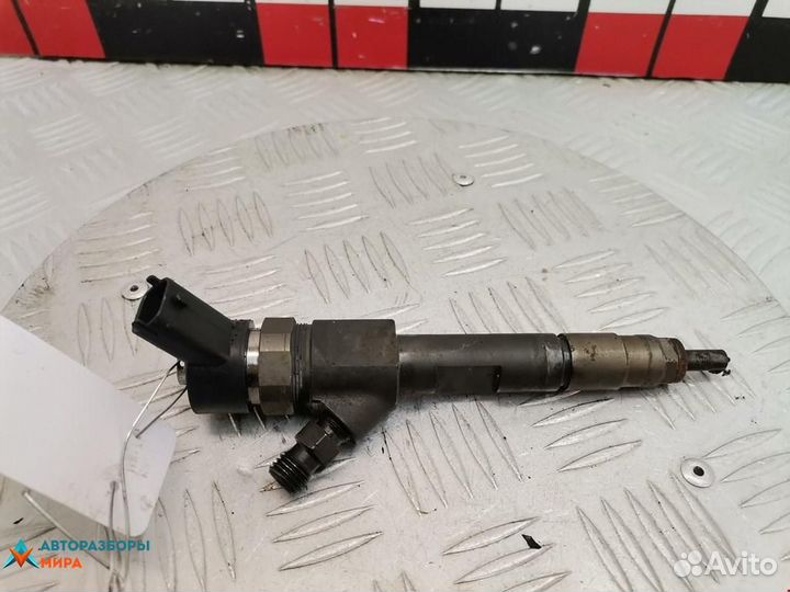 Форсунка Renault Megane рест. 2003 8200389369
