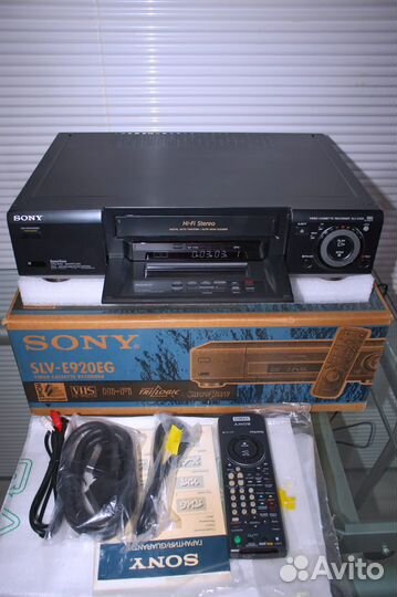 Видеомагнитофон Made in France