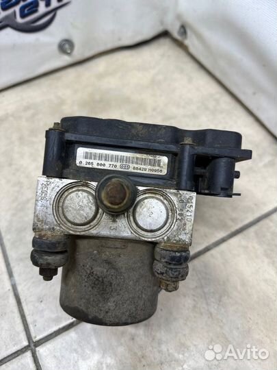 Блок ABS Opel Meriva А Z16XEP 2008