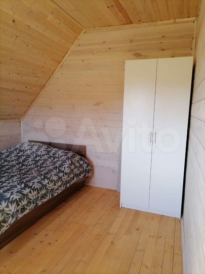 Комната 14 м² в 3-к., 2/2 эт.