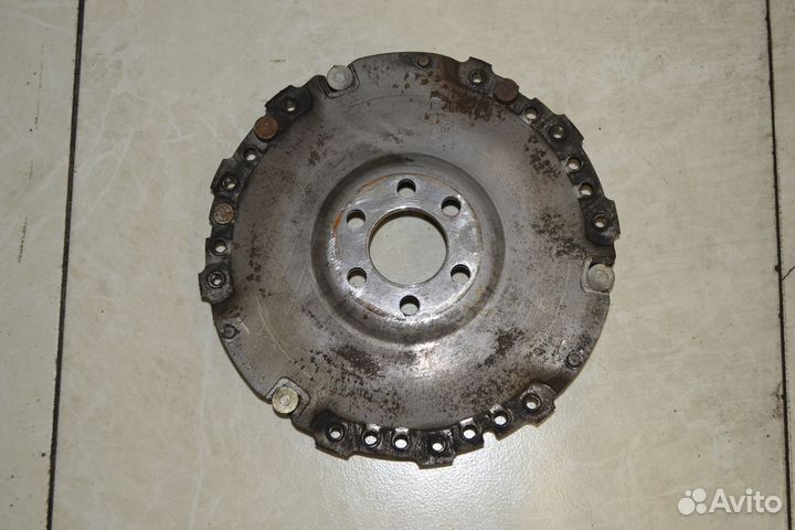 Корзина сцепления 1.6 Skoda Octavia 1 (A4)