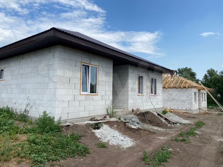 Дом 95 м² на участке 6 сот.