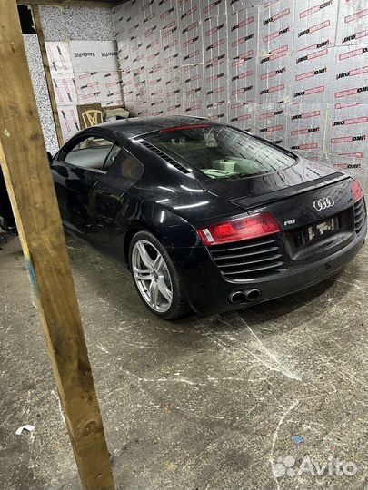 Разбор на запчасти Audi R8 V8 4.2FSI (2007-2012)