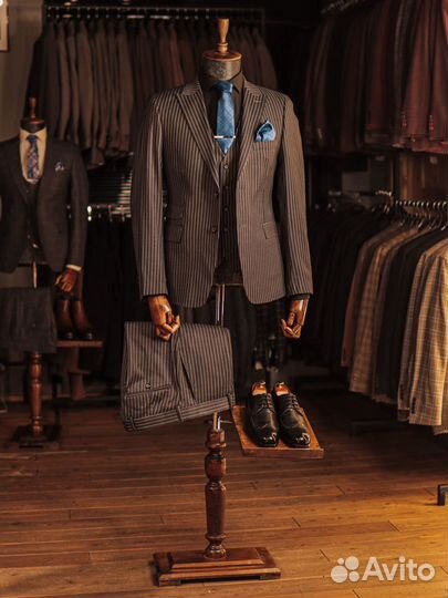 Мужской костюм тройка