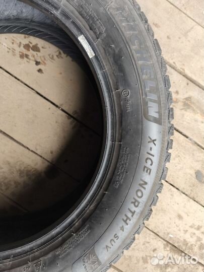 Michelin X-Ice North 4 SUV 235/60 R18 107T