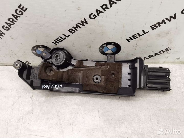 Кабель канал BMW F01 F02 740 760