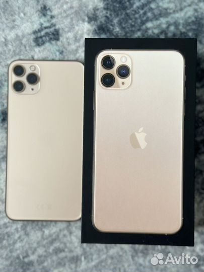 iPhone 11 pro max 256 gold