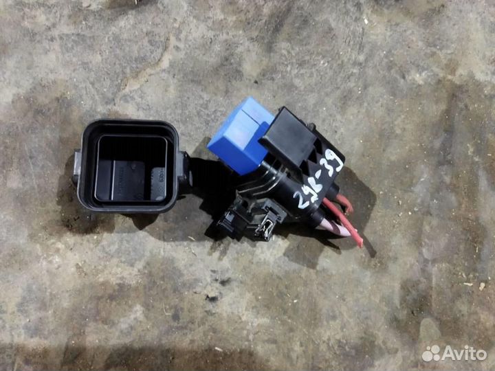 Реле Renault Megane