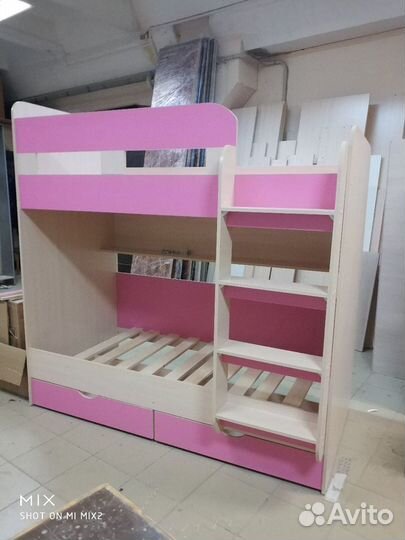 Кровать двухярусная
