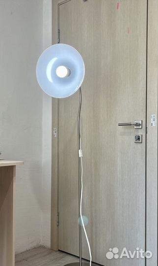 Лампа напольная торшер икеа kroby