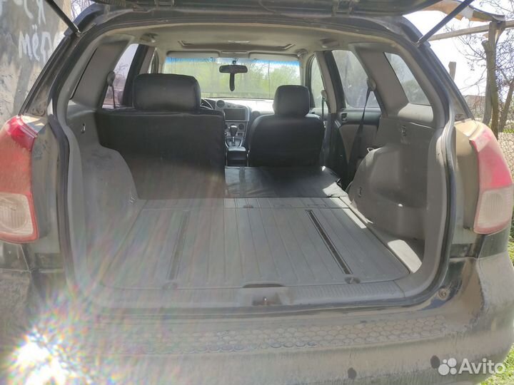 Toyota Matrix 1.8 AT, 2002, 150 000 км