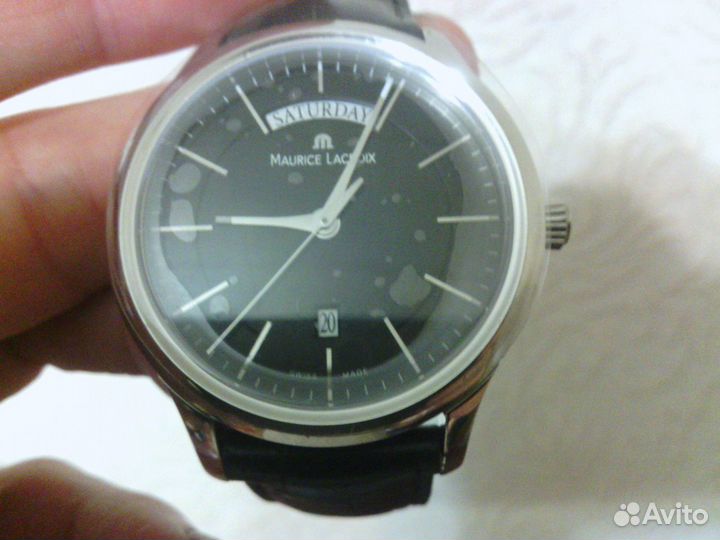 Часы Maurice Lacroix LC1007-SS001-330