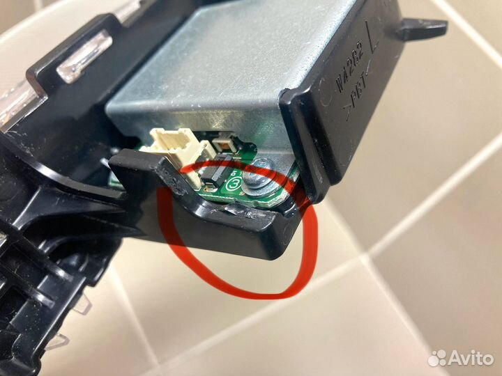 Фара дневного света левая Mitsubishi ASX плата