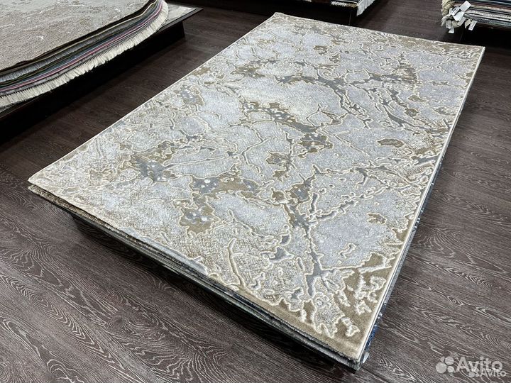 Ковер 1.6х2.3м новый Турция