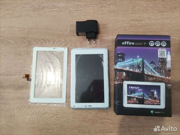 Планшет Effire 7