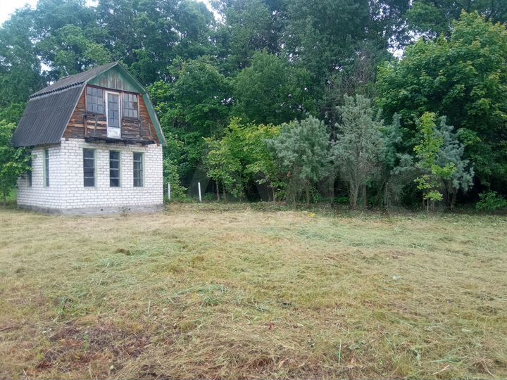 Дача 16 м² на участке 6 сот.