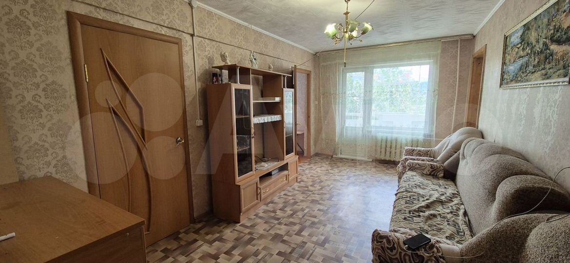 3-к. квартира, 47 м², 2/4 эт.