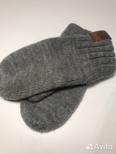 Шапка и варежки на зиму