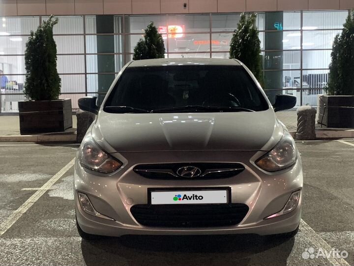 Hyundai Solaris 1.6 AT, 2014, 167 000 км