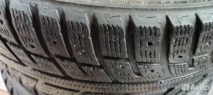 Kumho 722 215/50 R17