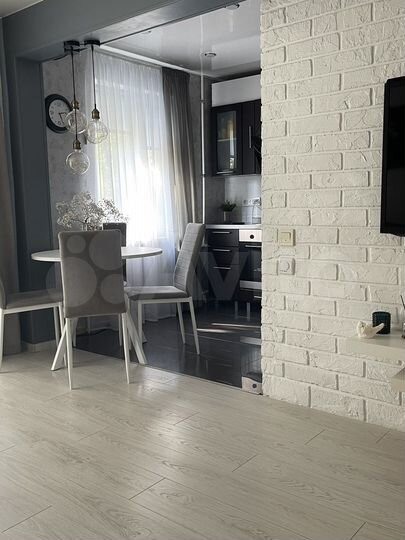 2-к. квартира, 49 м², 2/5 эт.