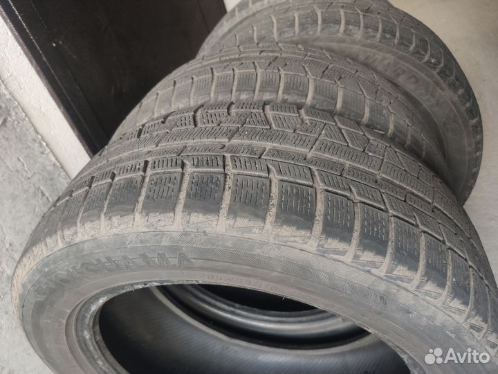 Yokohama Ice Guard IG50 205/55 R16