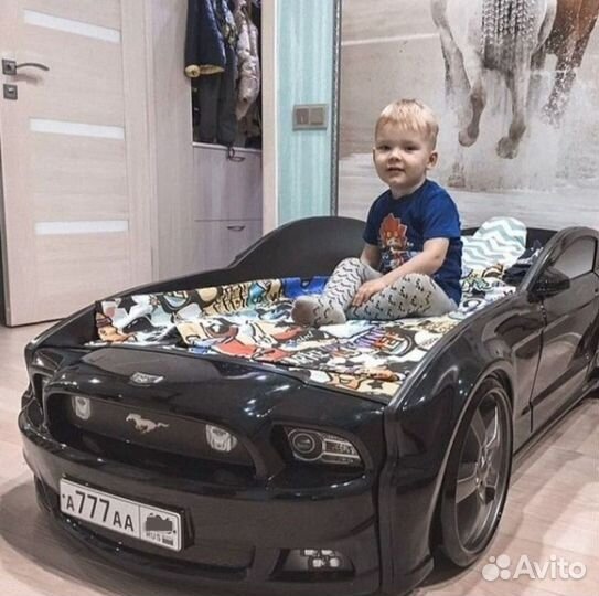 Кровать машина