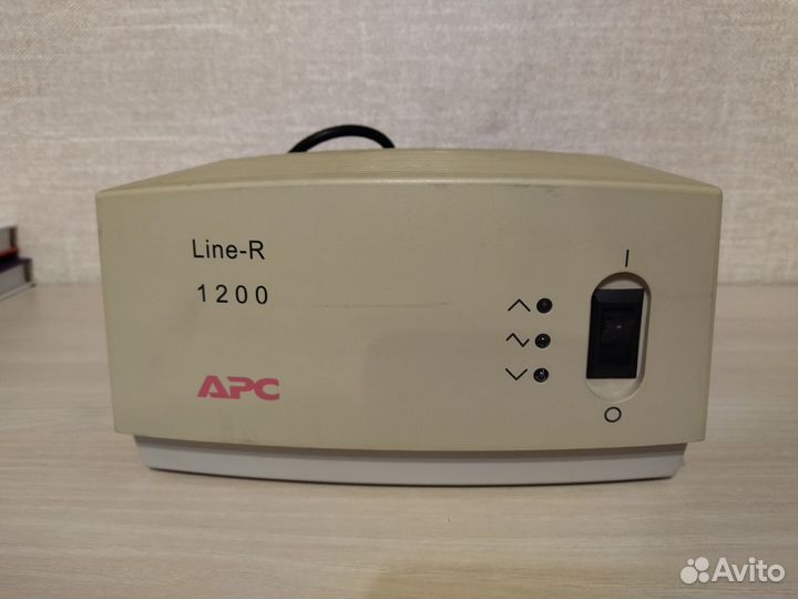 Стабилизатор APC Line-R 1200