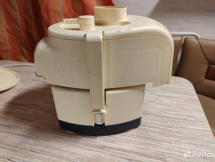 Соковыжималка шинковка 