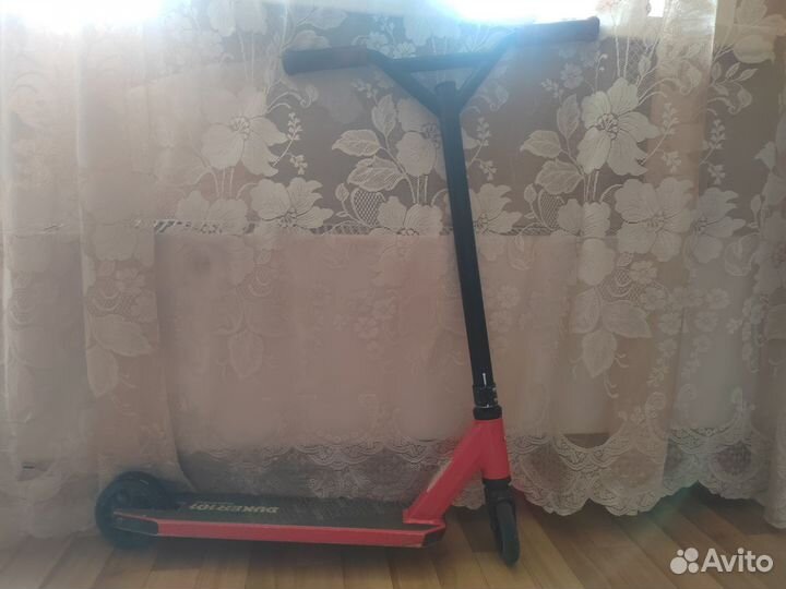 Трюковой самокат tech team Duker 101