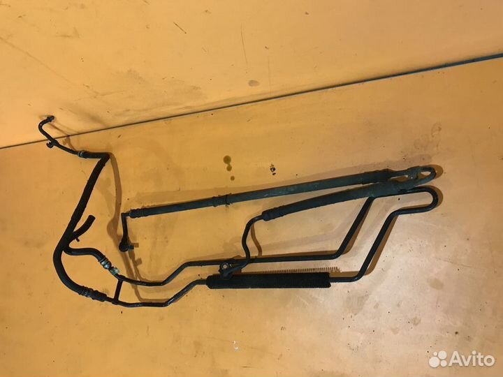 Трубки гидроусилителя на Land Rover Discovery 3