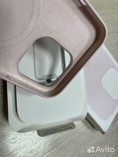 Чехол на iPhone 13 pro magsafe розовый