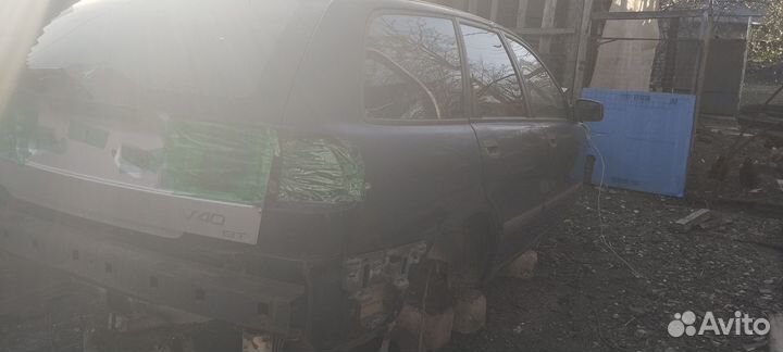Двери Volvo s40