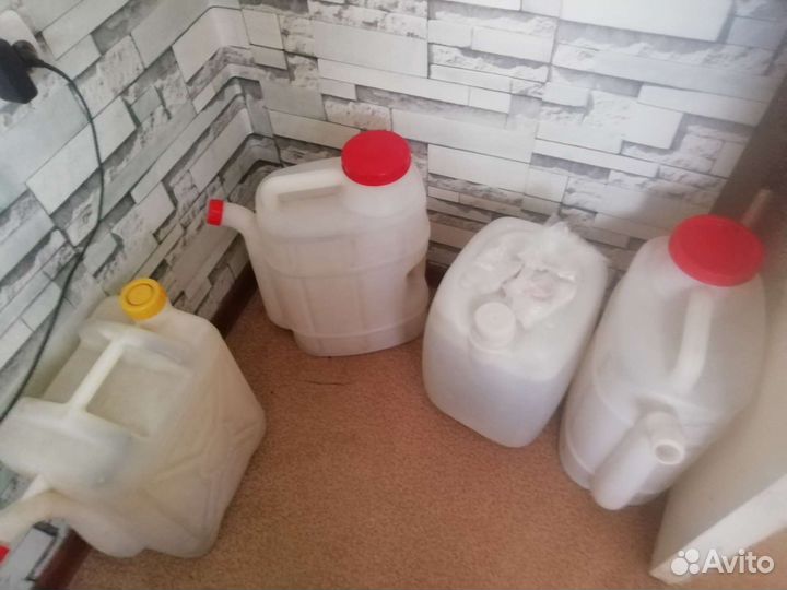 Канистра пластиковая 20 литров для воды