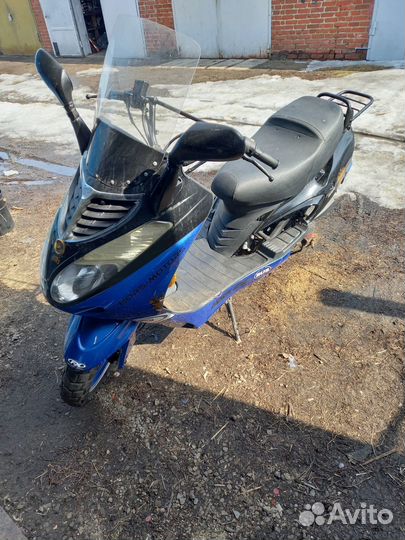 Скутер хорс моторс и мопед венто рива2