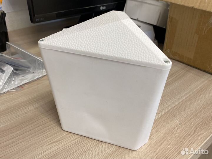 Монтажная коробка для 3х камер видеонаблюдения