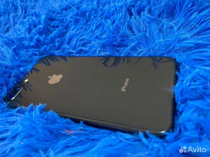 iPhone 8 Plus, 256 ГБ