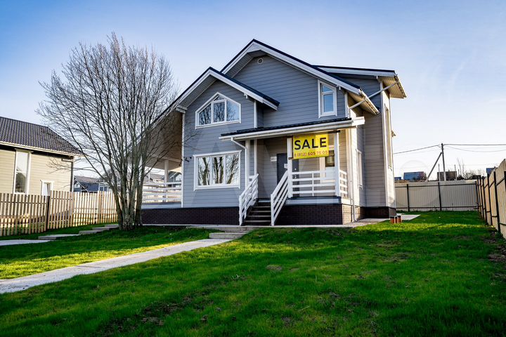 Коттедж 168 м² на участке 6 сот.