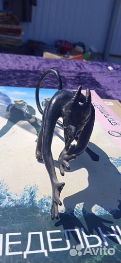 Фигурка чертик