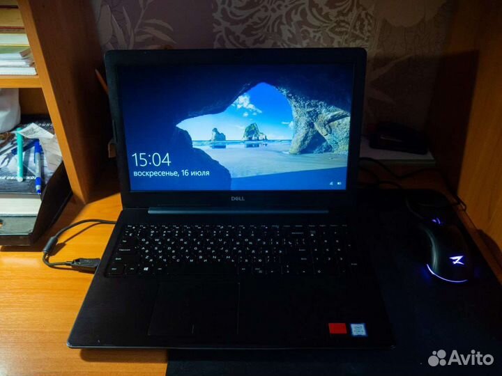 Ноутбук dell inspiron 5570