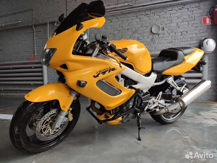 Honda VTR1000F