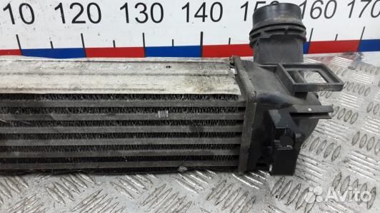 Радиатор интеркуллера renault scenic 3 (7KR19KC01)