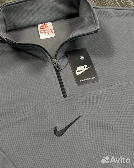 Спортивный костюм мужской Nike